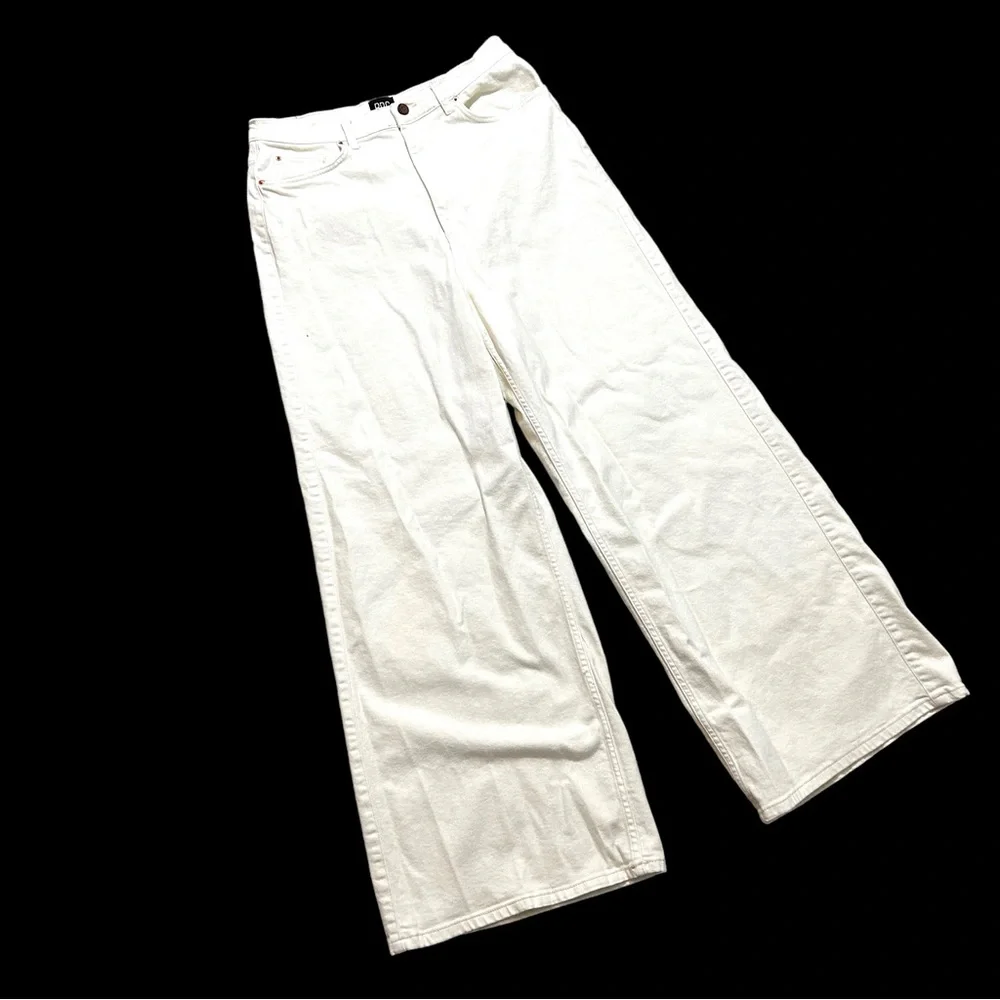 BDG A Wide White Denim Wide Leg Jeans Size 32 Baggy Style